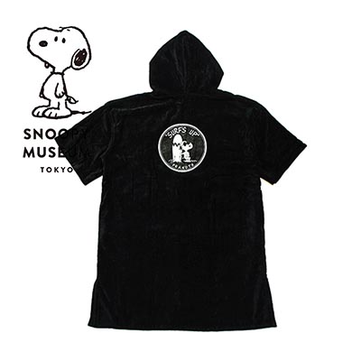 [PEANUTS] PEANUTS SURFS UP PILE PONCHO BLK (피넛츠 서프업 면 타올 판초 블랙)